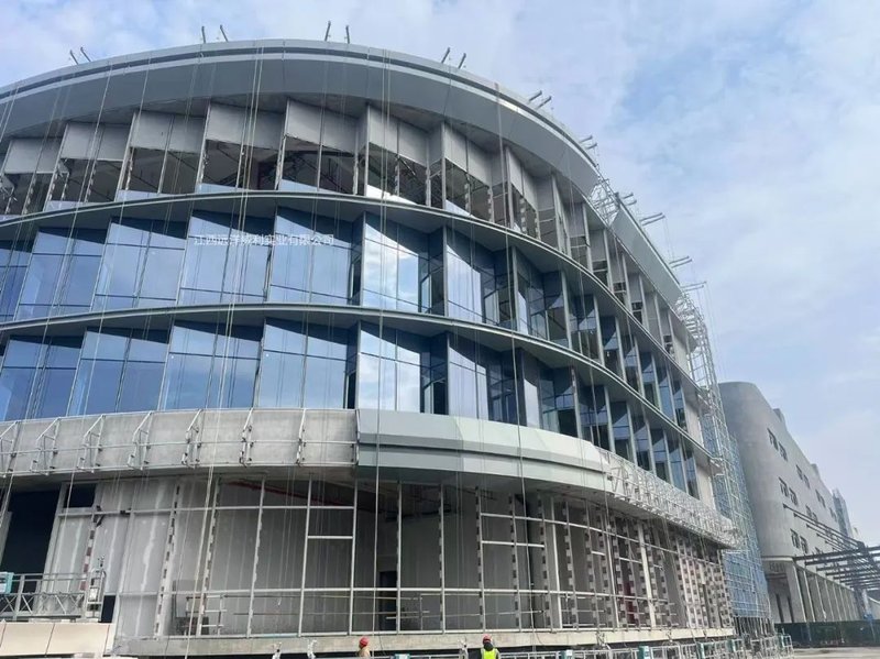 Case of Glass Curtain Wall Fireproof Lining Board: Hikvision Robot Intelligent Manufacturing Tonglu Base